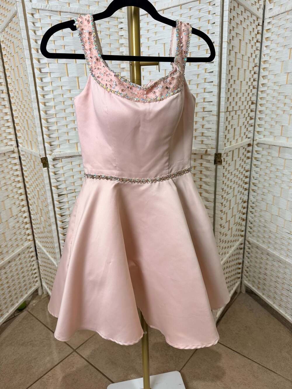 Morilee Madeline Gardner Party Dress Size 4 Pink Beaded Cocktail